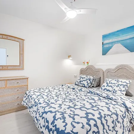 Loft Experience Sea View & Private Garden