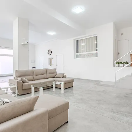 Apartment Loft Experience Sea View & Private Garden *